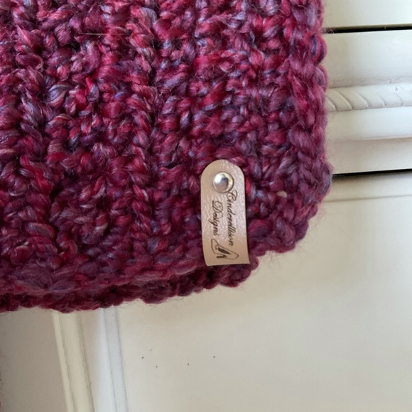 New Hand Crocheted Winter Scarf 🧣 - Picture 5 of 6